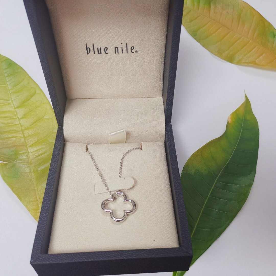 BLUE NILE幸运四叶草🍀项链 真的很喜欢小巧的银饰项