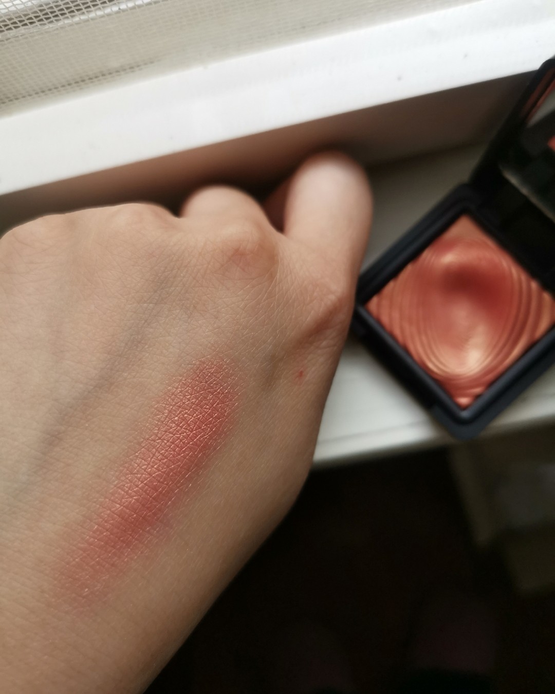 KIKO系列试色第二波～ 水波纹单色眼影，色号：218 号称