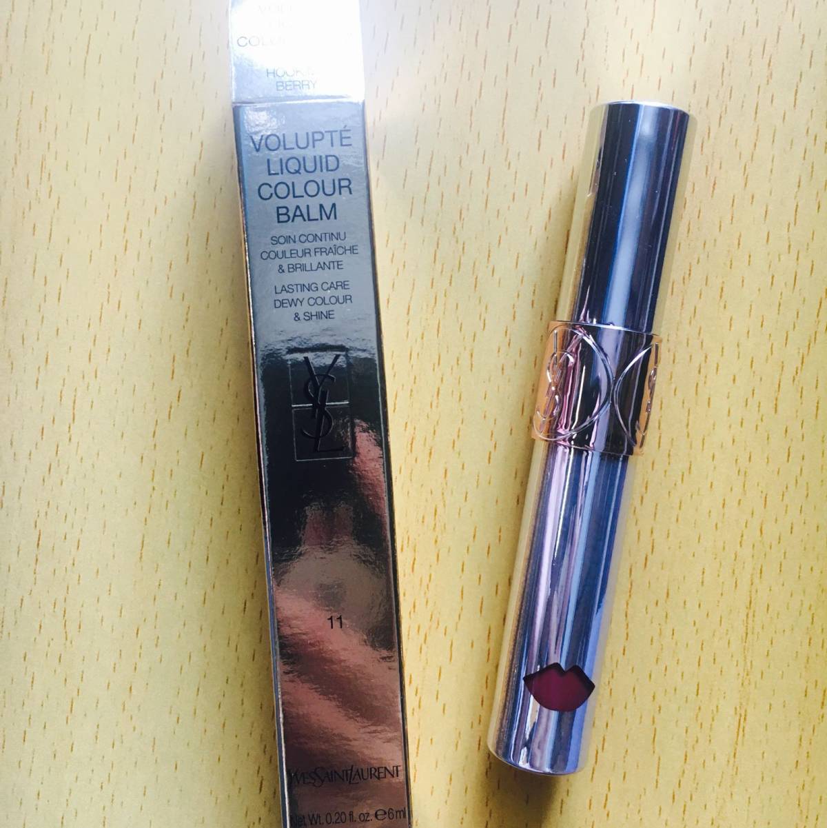 出一只全新的ysl416 230+邮费 ysl银管11 22