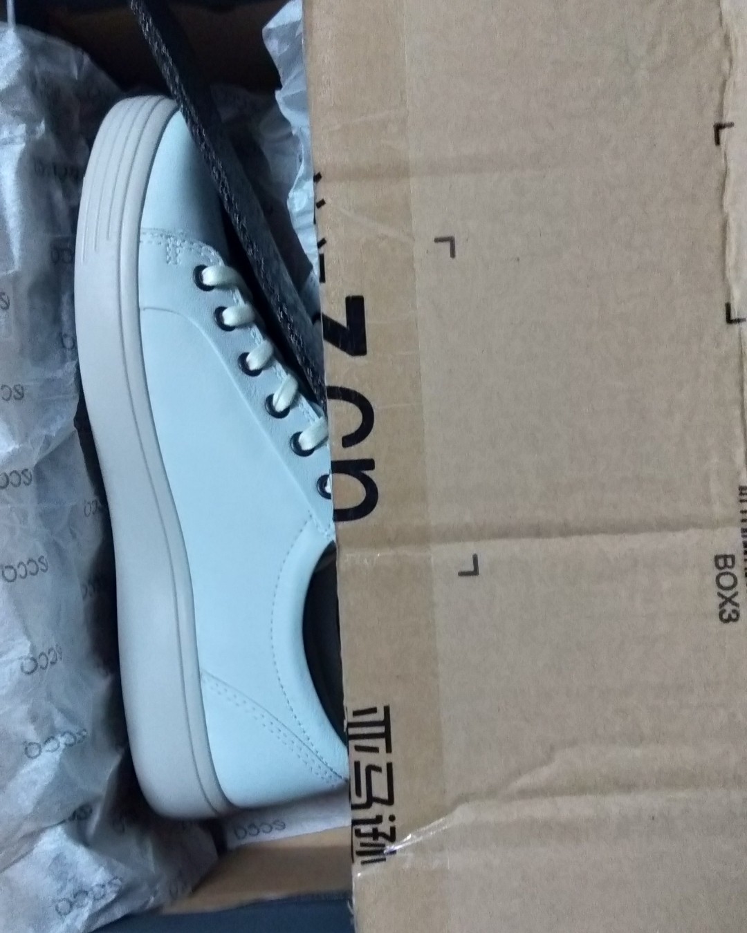 转让    ecco  爱步 男鞋 白色 41码  soft