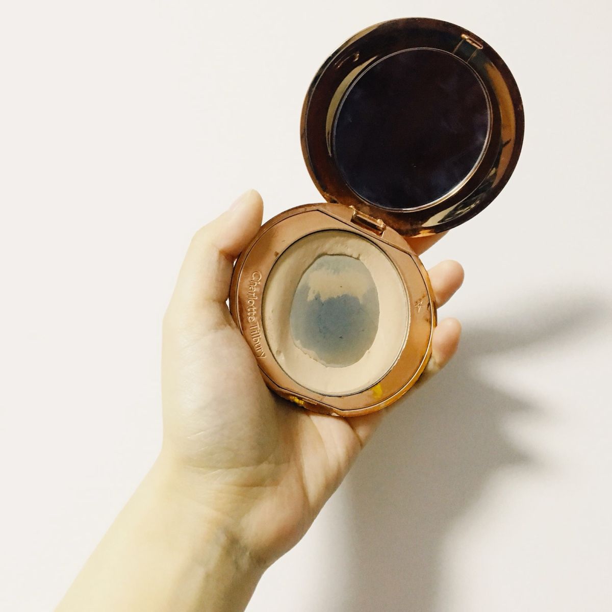 😍Charlotte tilbury 粉饼😍 作为她家脑