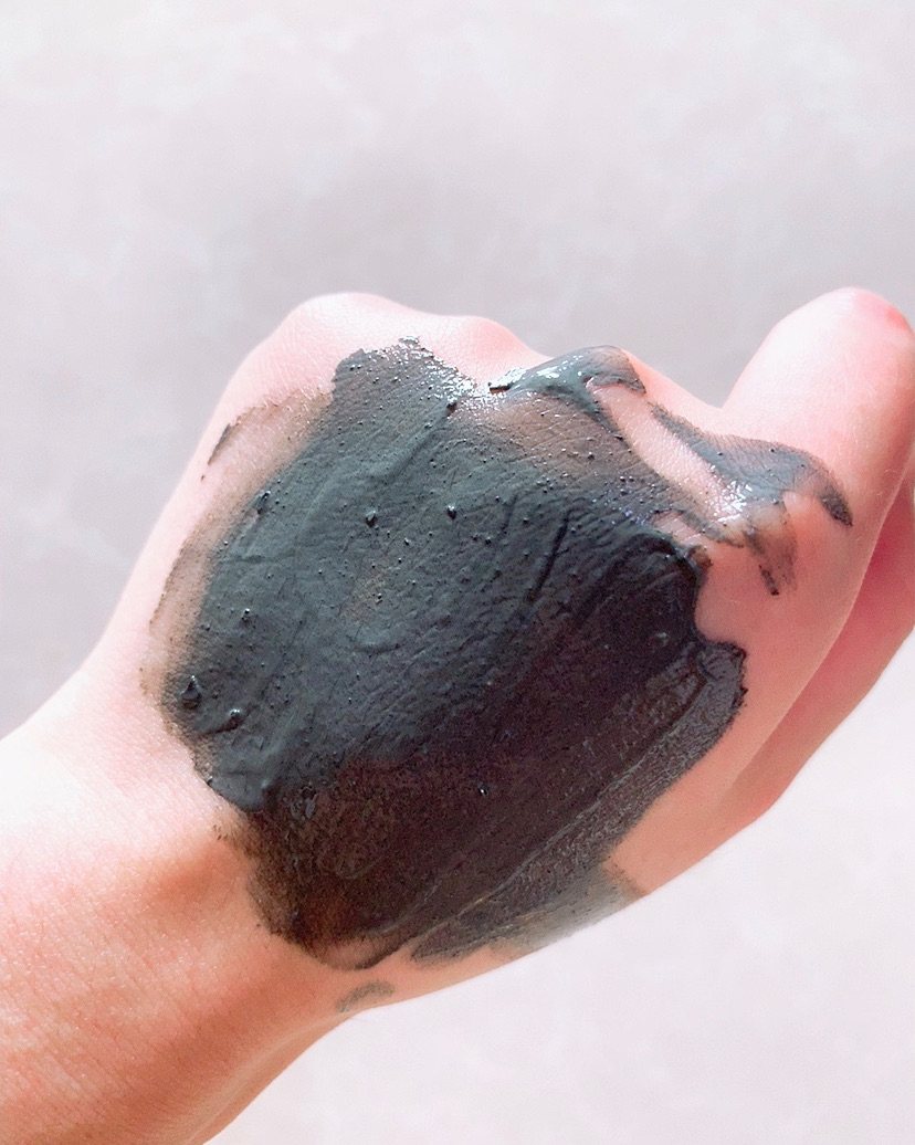 Glamglow格莱罐清洁面膜~  听朋友说这款面膜很好用，