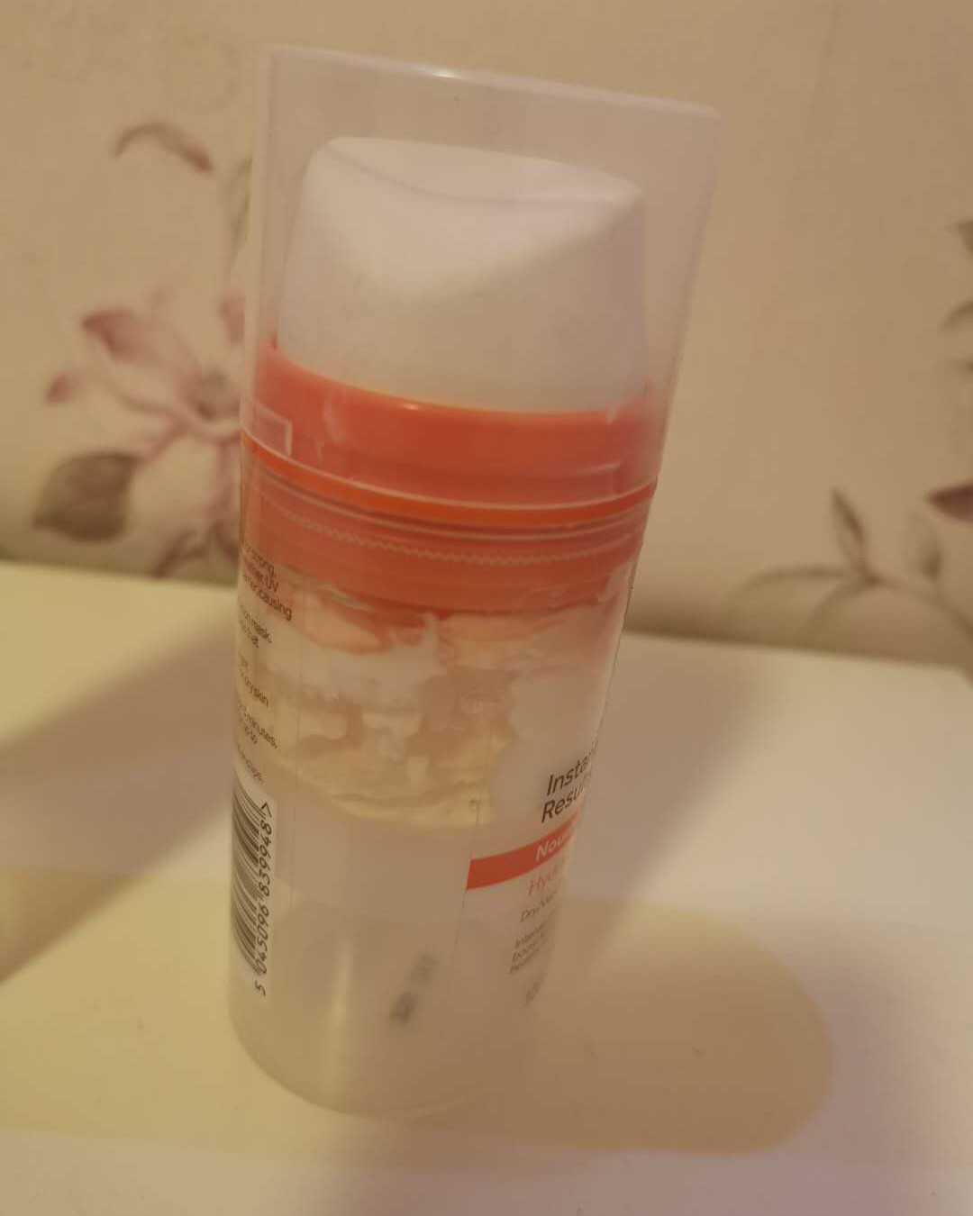 boots 的No.7冰激凌面膜终于安排上了，这么便宜又好用