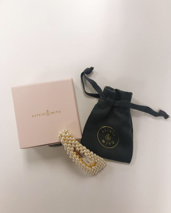 Astrid & Miyu 是一家位于伦敦的当代珠宝品牌，自