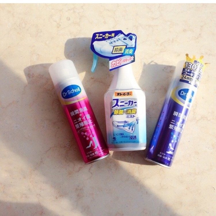 鞋子**喷雾 我个买了三种 我看上面有靴子专用的 还有短靴和