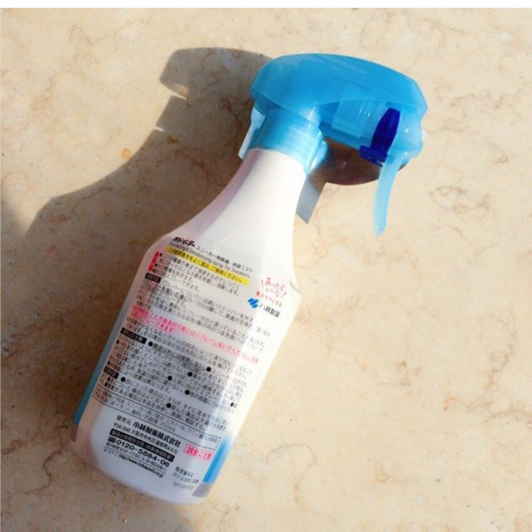 鞋子**喷雾 我个买了三种 我看上面有靴子专用的 还有短靴和