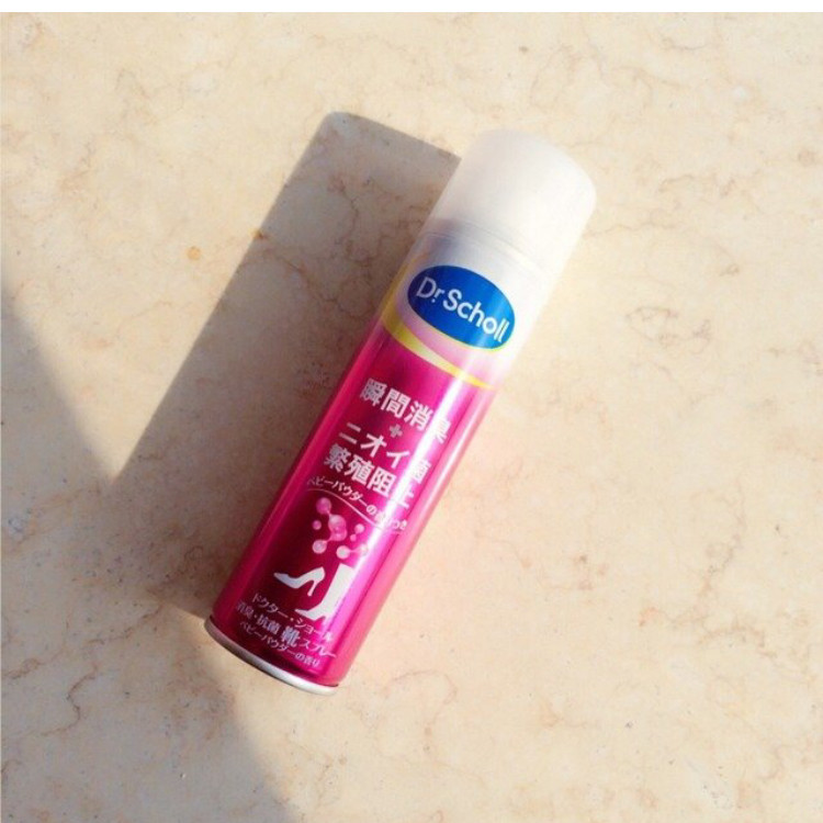 鞋子**喷雾 我个买了三种 我看上面有靴子专用的 还有短靴和