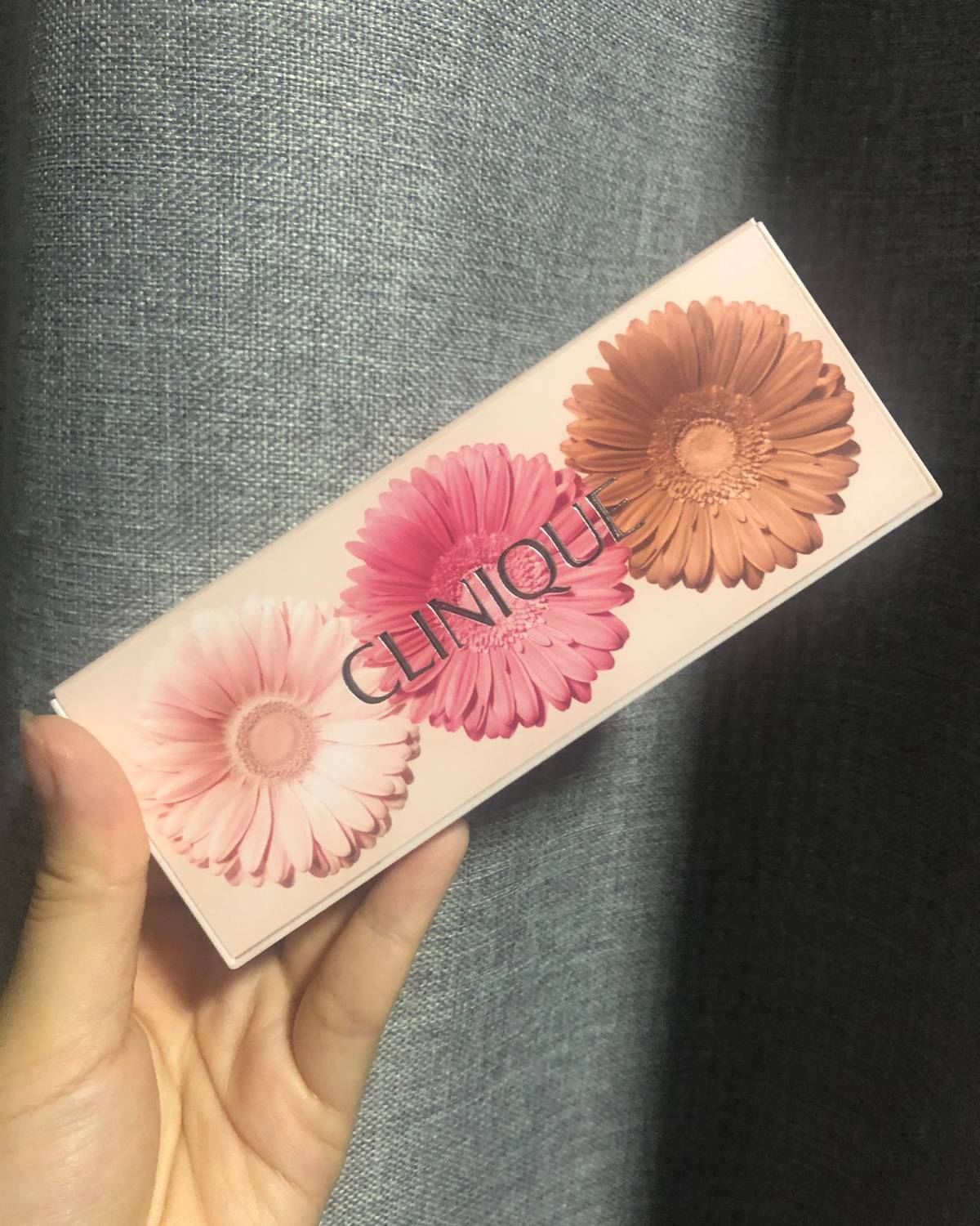Clinique 倩碧2019春季限定三色腮红，又是因为卖不