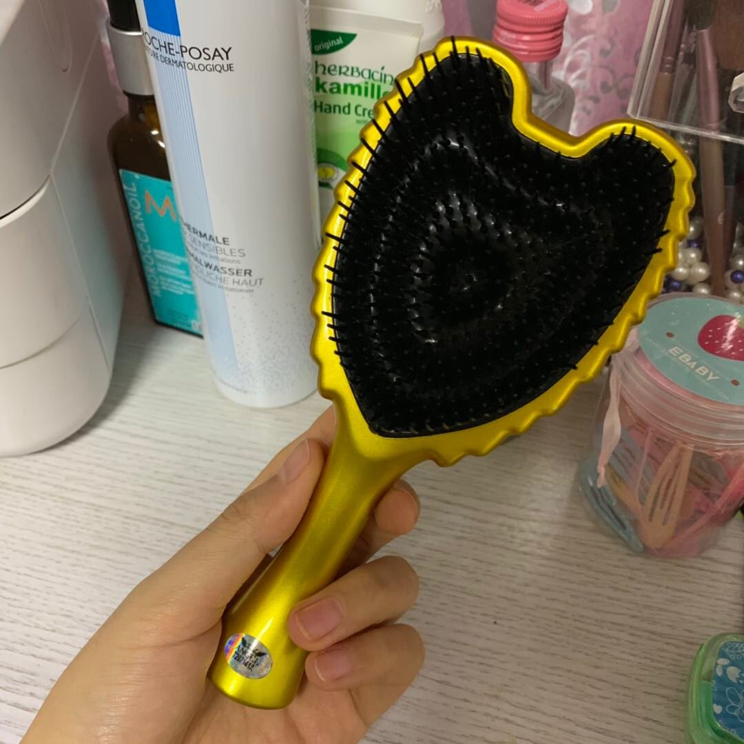 跟着5姐走 吃喝全都有！🚶‍♀️TANGLE TEEZER