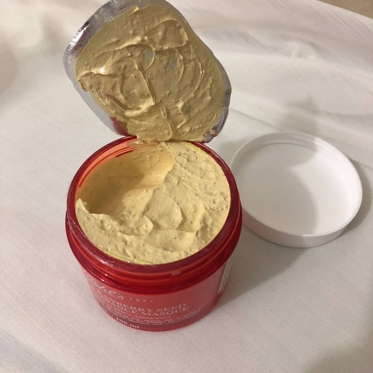 21天打卡挑战_Day_8💥科颜氏姜黄蔓越莓籽活力亮采面膜