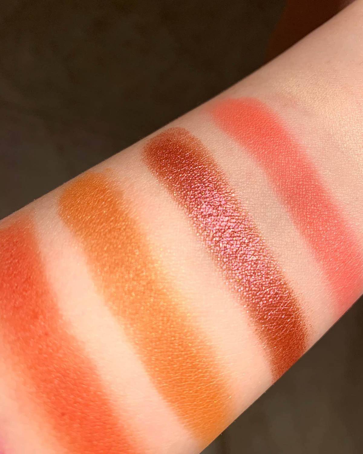 难看的眼影要钱 好看的眼影要命❗️  好久没有碰到这种让我想