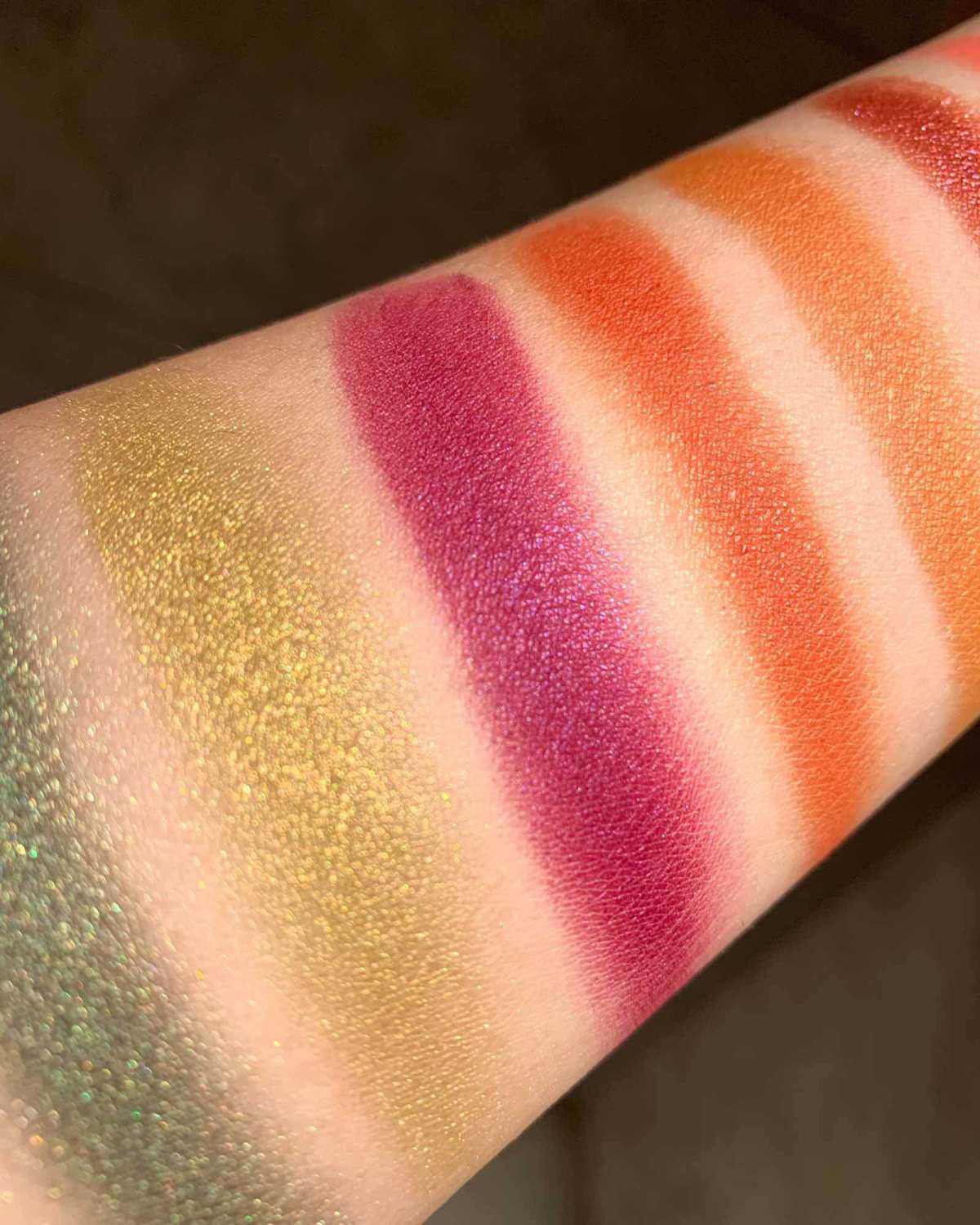 难看的眼影要钱 好看的眼影要命❗️  好久没有碰到这种让我想