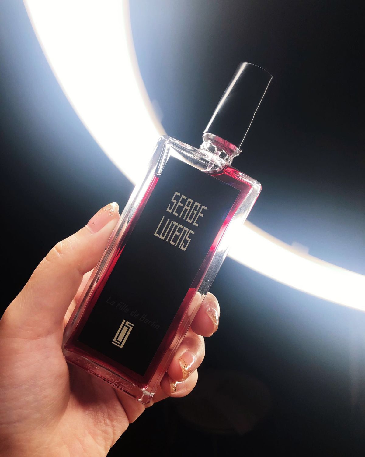 香调：东方花香调  前调：玫瑰 老鹳草  中调：玫瑰草  后