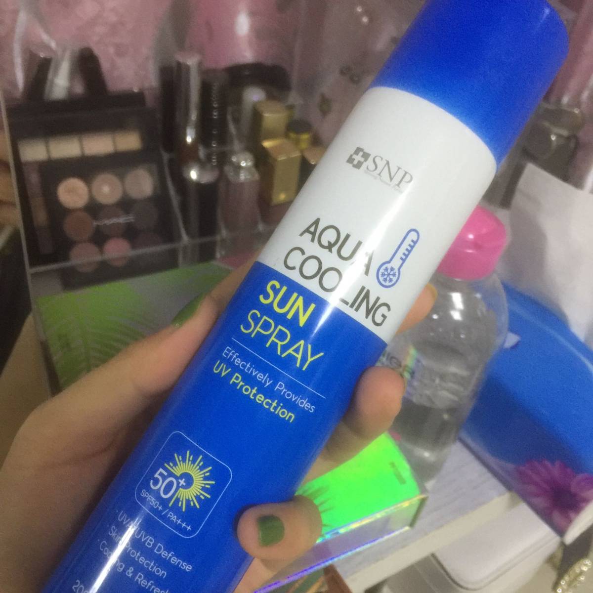 夏季必备**喷雾 SNP 除了他家燕窝面膜外最爱的一款啦 超