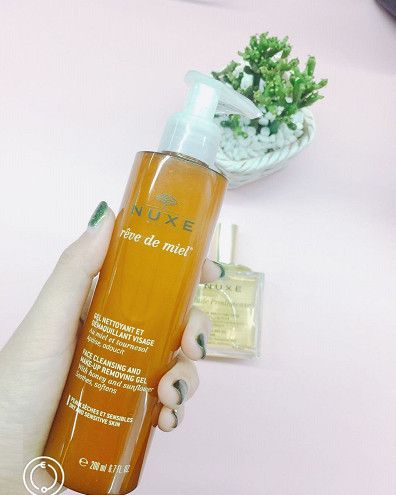 NUXE 欧树蜂蜜洁面凝胶 200ml ⭕️它家的明星产品之