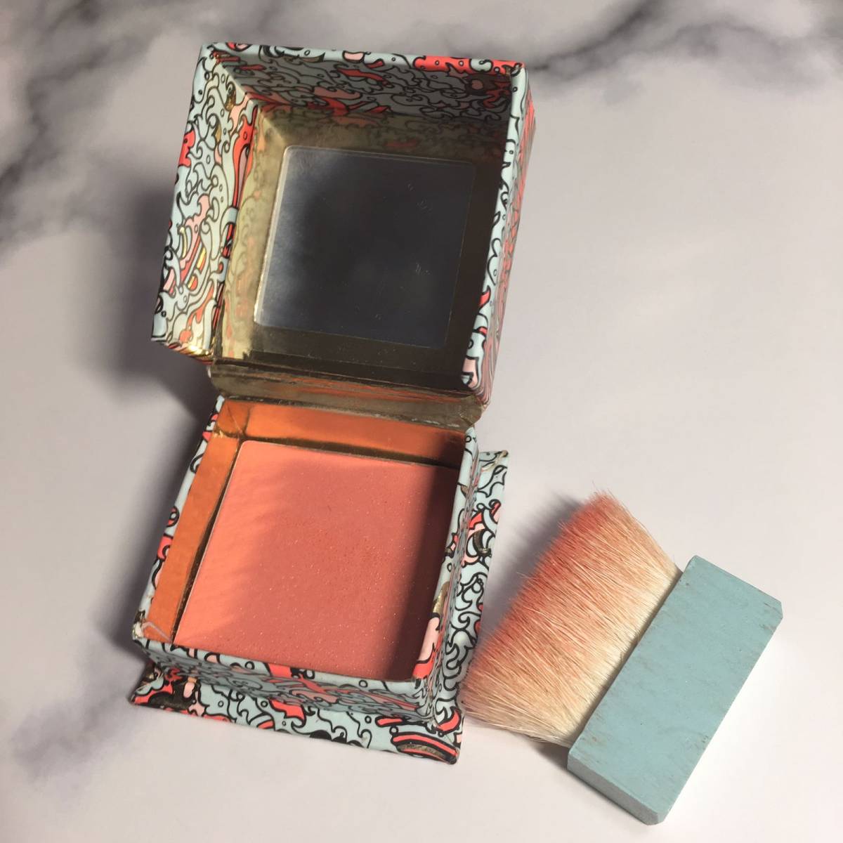 🌈🌈Benefit 加州女孩-夏日里的一抹鲜橘色 加州女