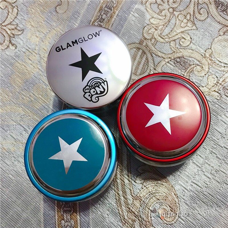 🎈Glamglow中文名叫格莱魅，她家的面膜五颜六色，被称