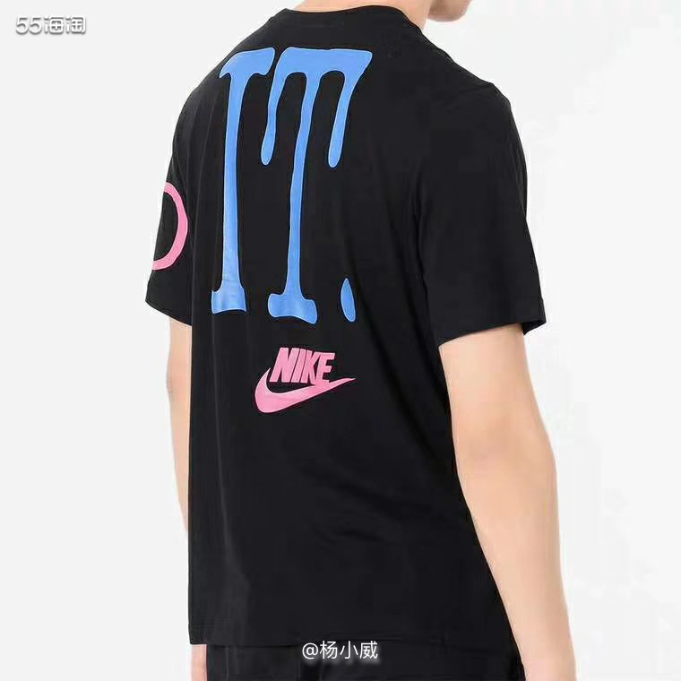 NIKE新款涂鸦印花圆领舒适休闲短袖T恤 这款漂亮[机智]可