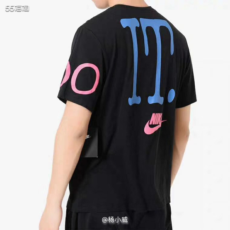NIKE新款涂鸦印花圆领舒适休闲短袖T恤 这款漂亮[机智]可