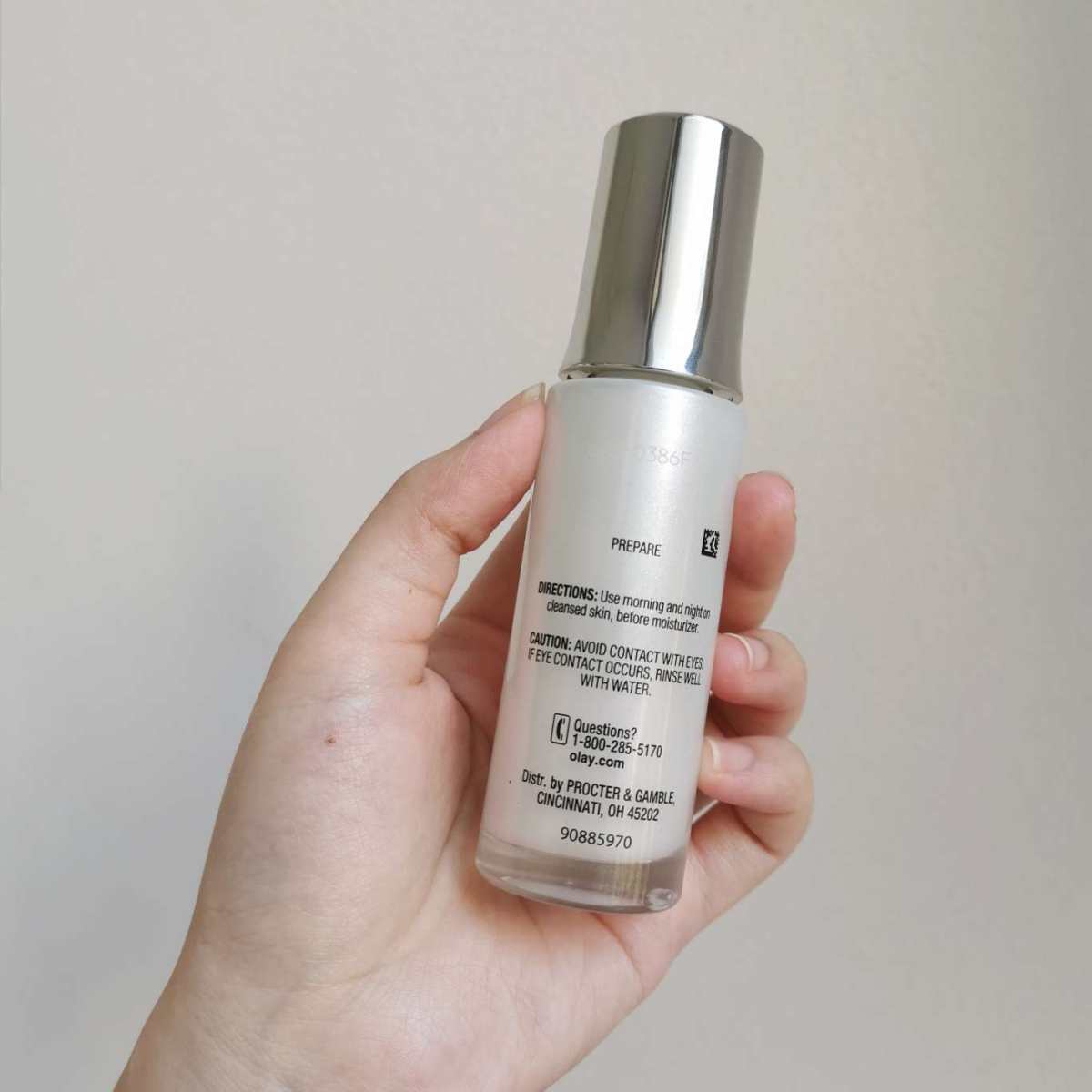 买错了小白瓶😂这不是经典款，但还是真香 这次买的Olay小