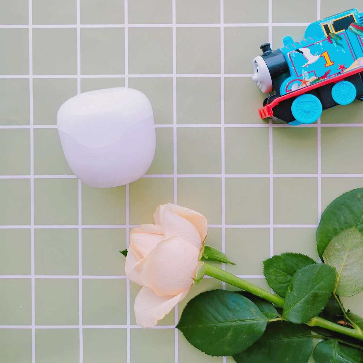 家里有娃的对测温工具都应该有所研究吧！ 我家备了好几种测温工