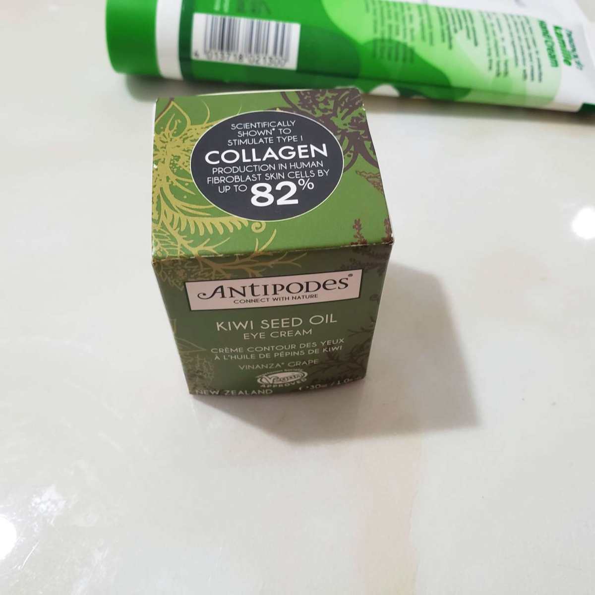 今天分享个新西兰Antipodes奇异果眼霜，新来的小家伙，