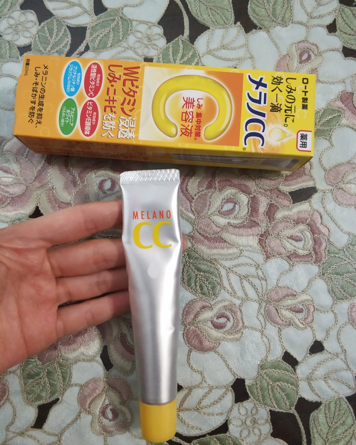 06❤乐敦cc精华美容液❤  这款精华多次上榜cosme大赏