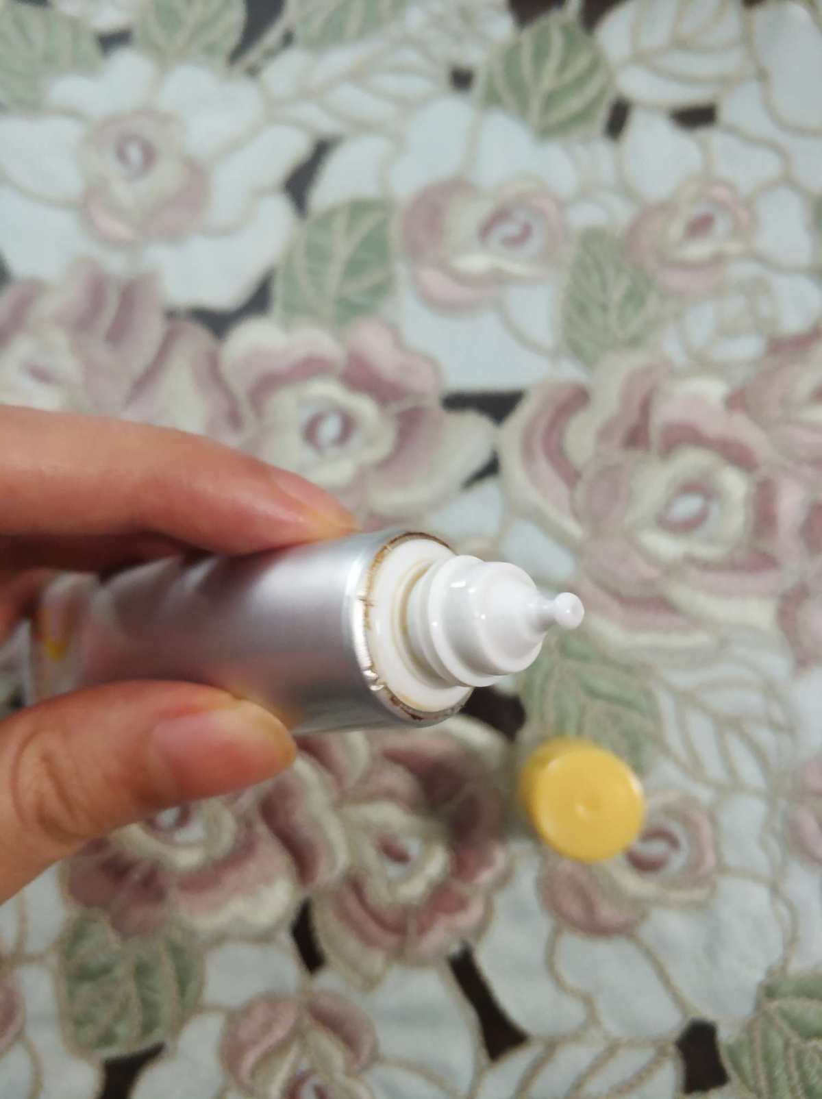 06❤乐敦cc精华美容液❤  这款精华多次上榜cosme大赏