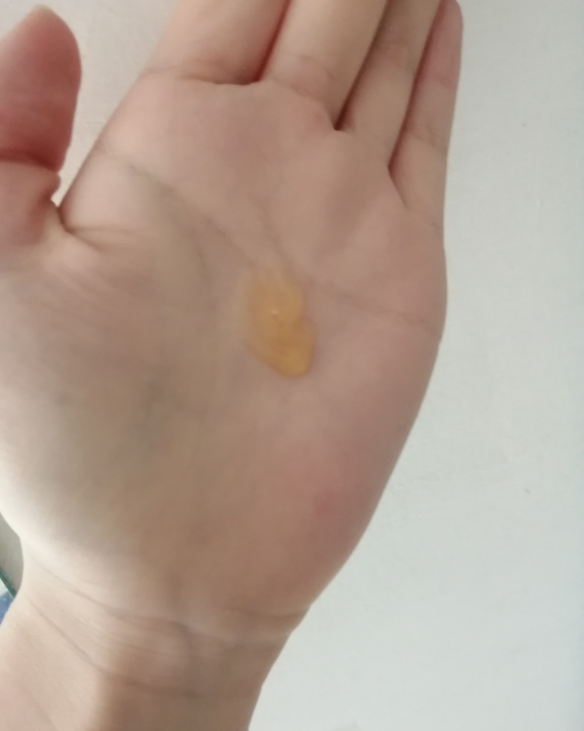 Day—17 七月打卡挑战 今天**一款护发精油——————