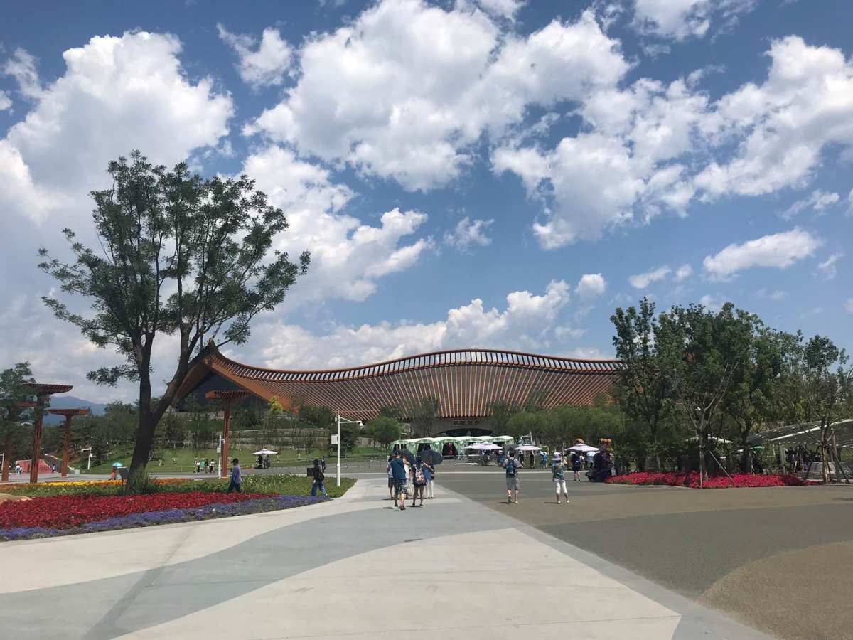 北京世博园开园已经两个月了，而我却还没去过，这怎么可以！虽说