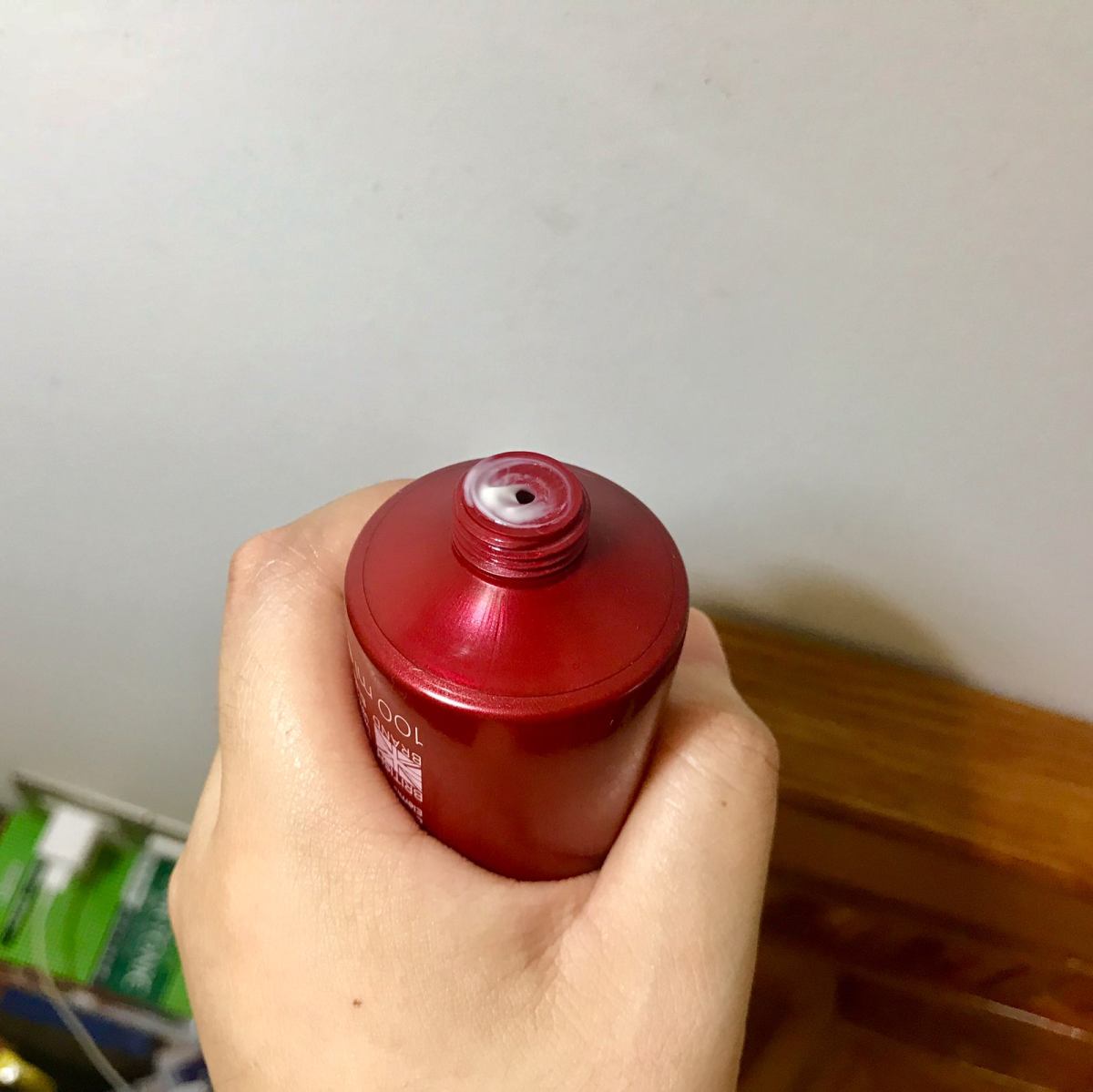 🍒红红火火的护手霜———elemis鸡蛋花护手霜100ml