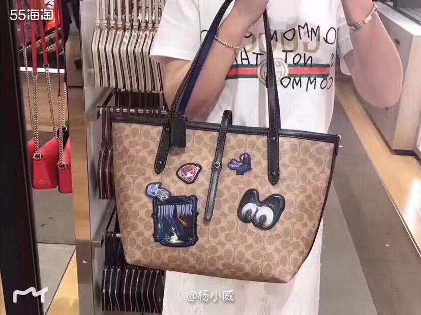 Disney x COACH炫酷暗黑童话系列，Disney联