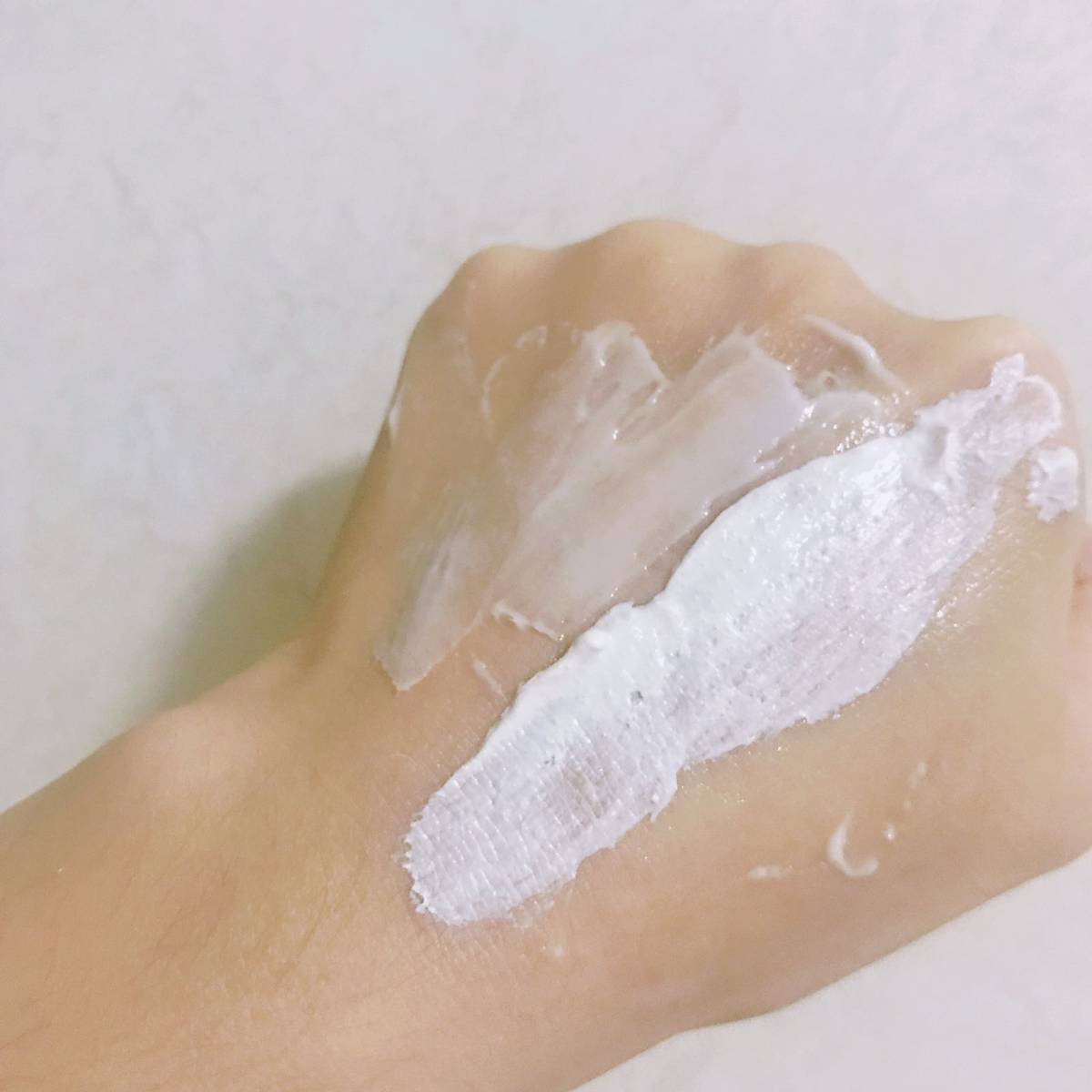 倩碧水溶性七日按摩霜，超温和不刺激，可连续使用，100%精，