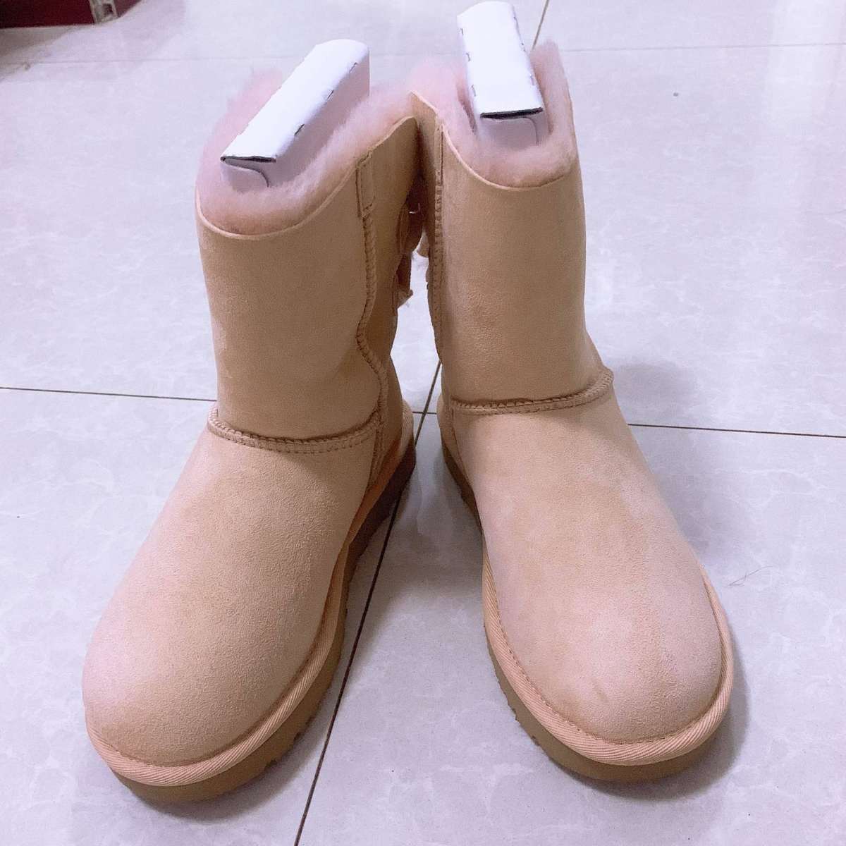 21天打卡挑战--UGG经典雪地靴  UGG就不用多介绍了，