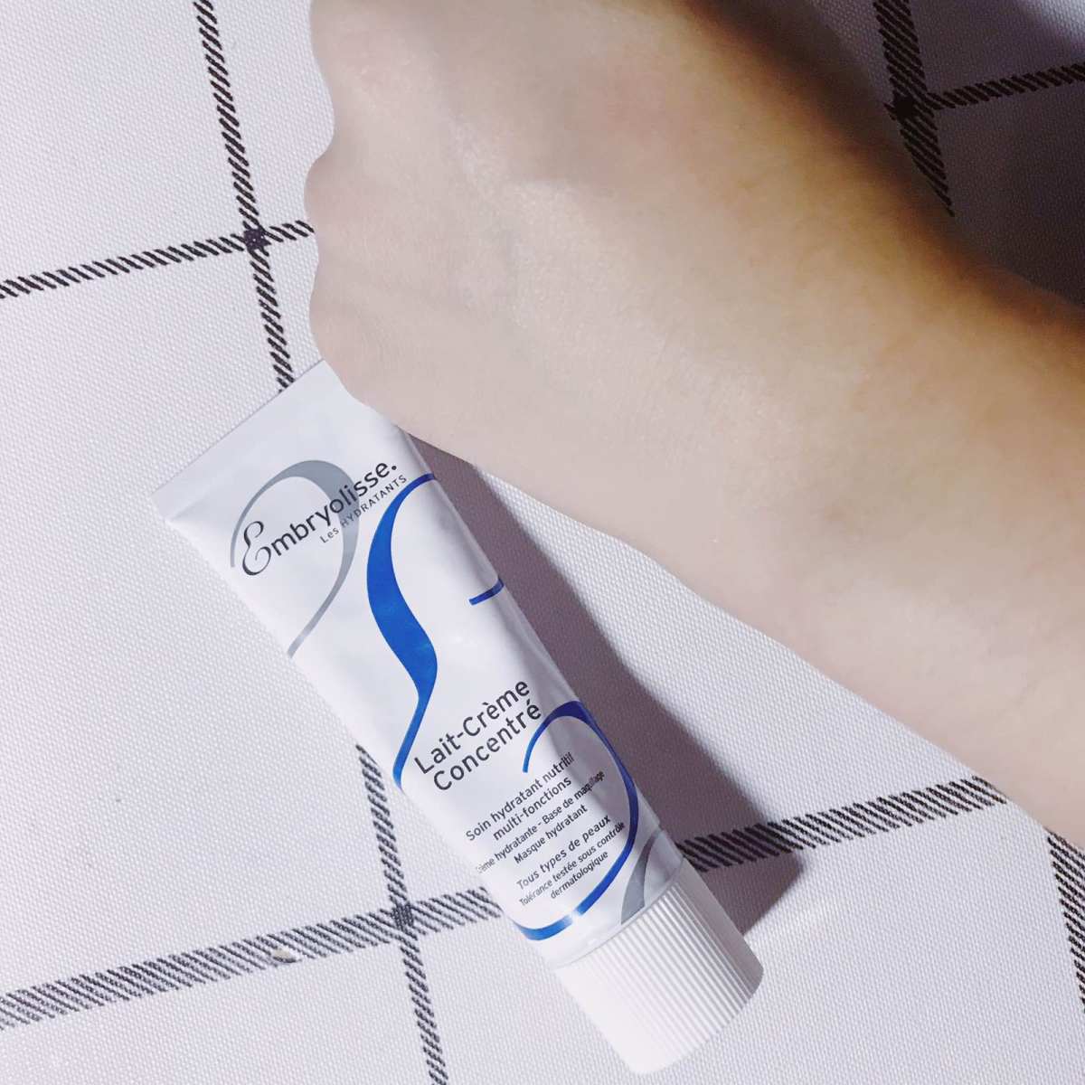 法国大宝妆前乳✨ 法国大宝的品牌是embryolisse，是