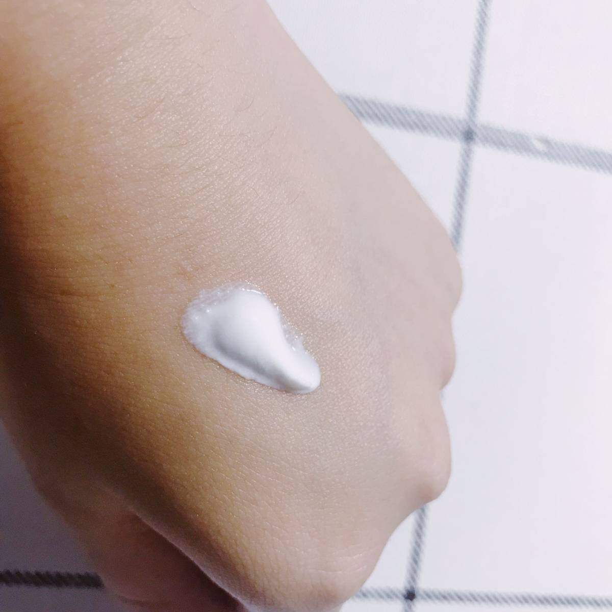 法国大宝妆前乳✨ 法国大宝的品牌是embryolisse，是