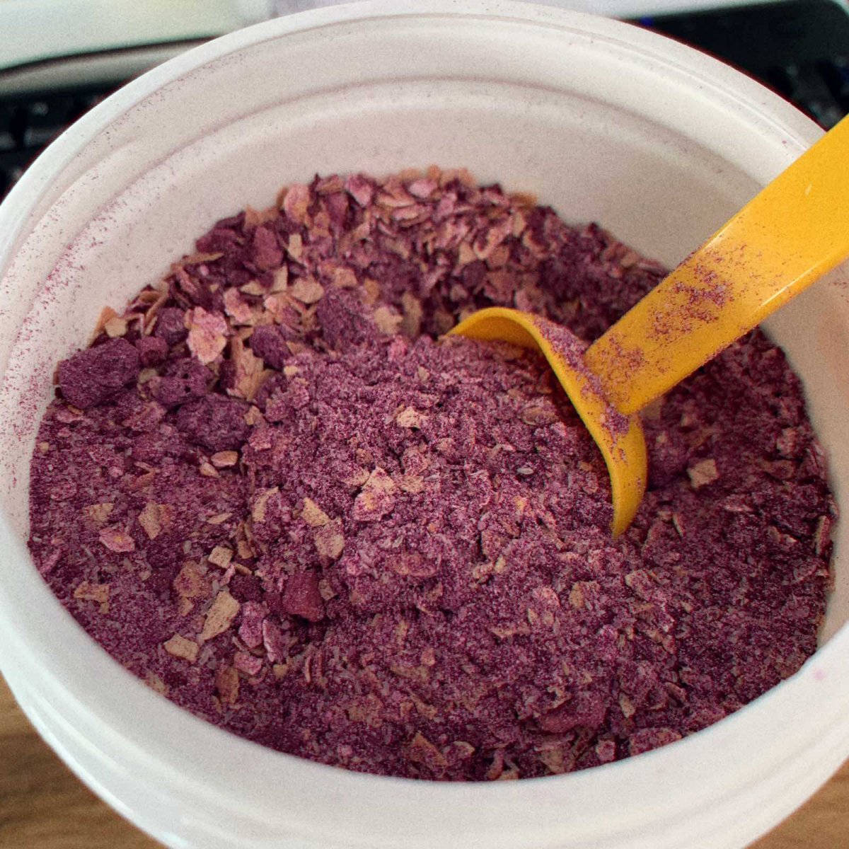 五谷磨房·高纤芋代餐粥  想起五谷磨房，就是超市里面芝麻核桃