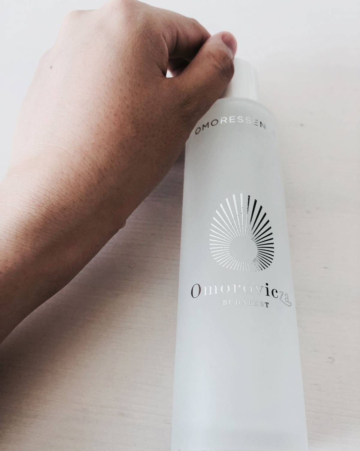 七月挑战打卡九：Omorovicza 活泉保湿精华水 主要成