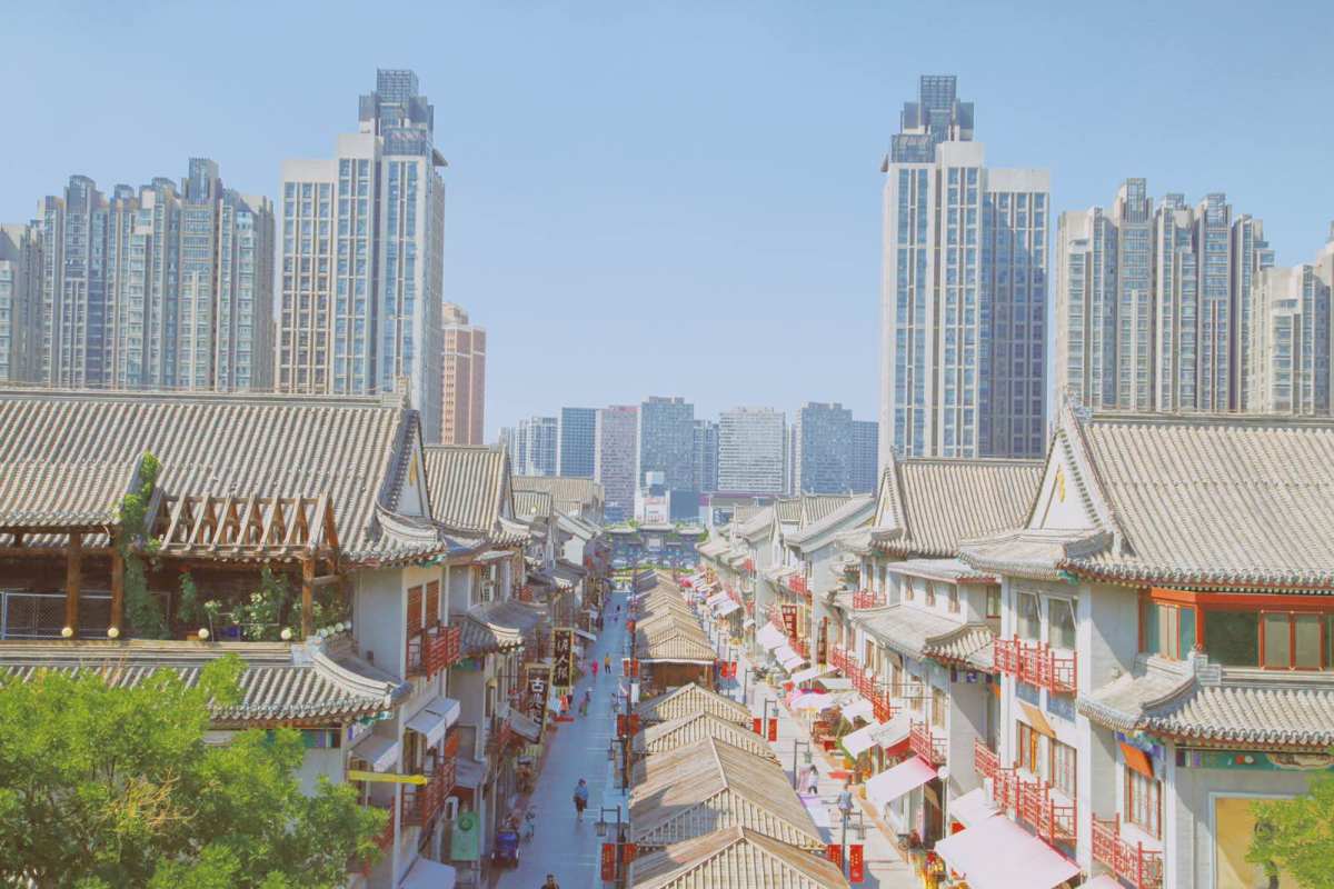 天津**景点✨拍照超好看  1、民园广场，是一个类似于罗马斗