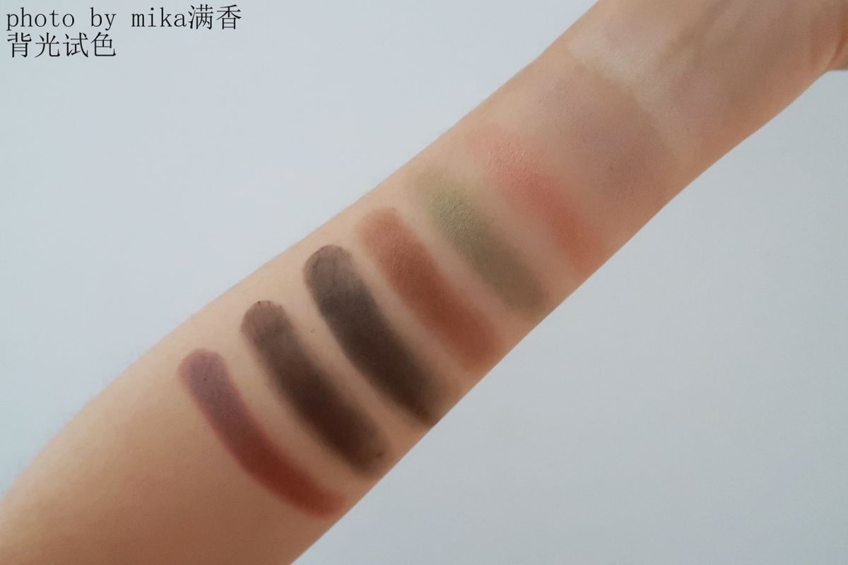 wnw八色眼影盘💖💖💖 色号：738 最近流行牛油果色