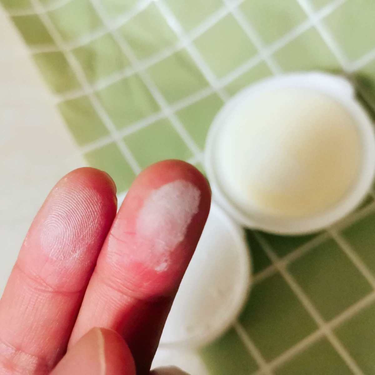 相信很多宝妈都遇到过小宝贝红股的困扰。今天分享一款好用的爽身