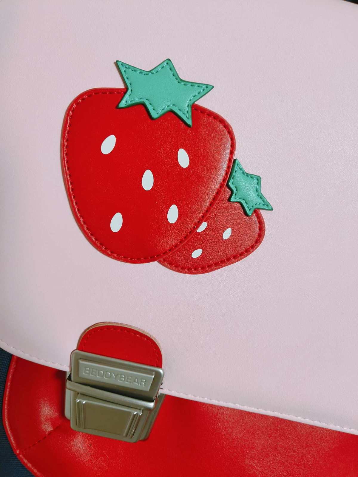 ⑧ 开学准备中……杯具熊书包  一眼看中了这款书包，特别软，