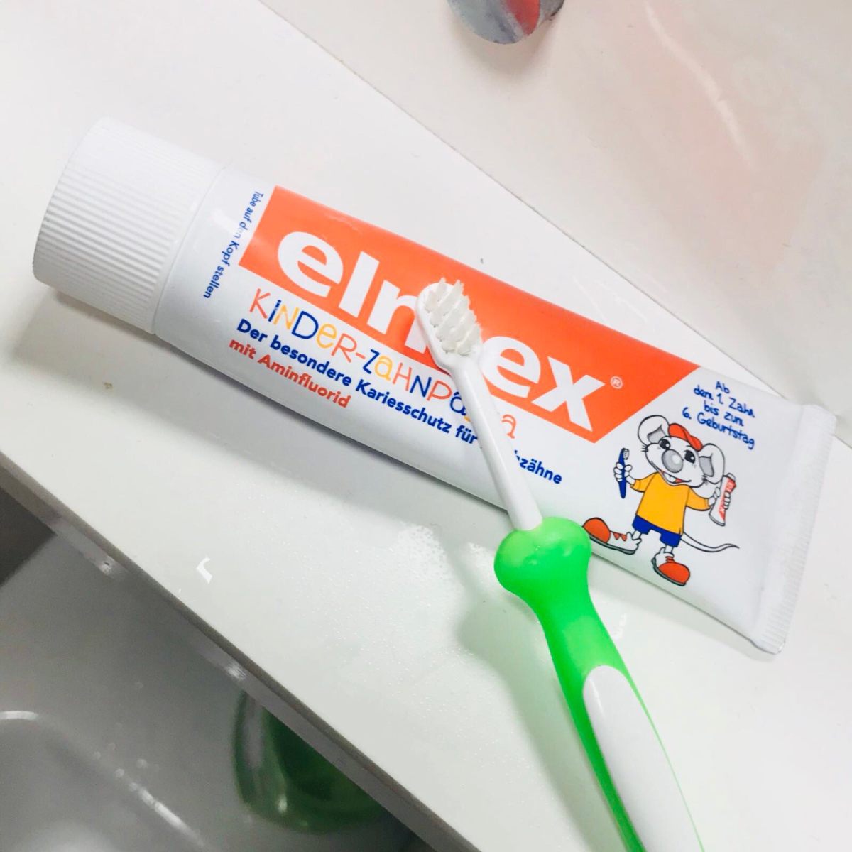 elmex进口儿童牙膏0岁，刚出牙就可以用，防蛀防踽齿低泡 