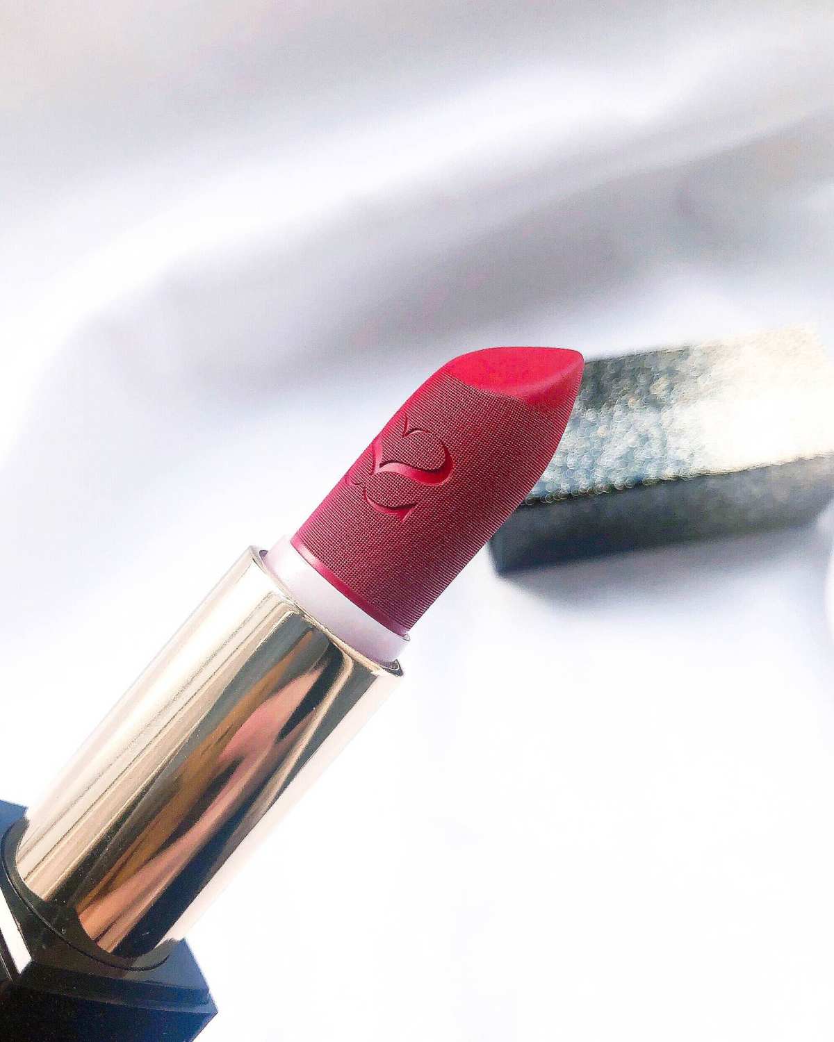 快来康康这支木兰色💄简直显白到尖叫！！ —————————