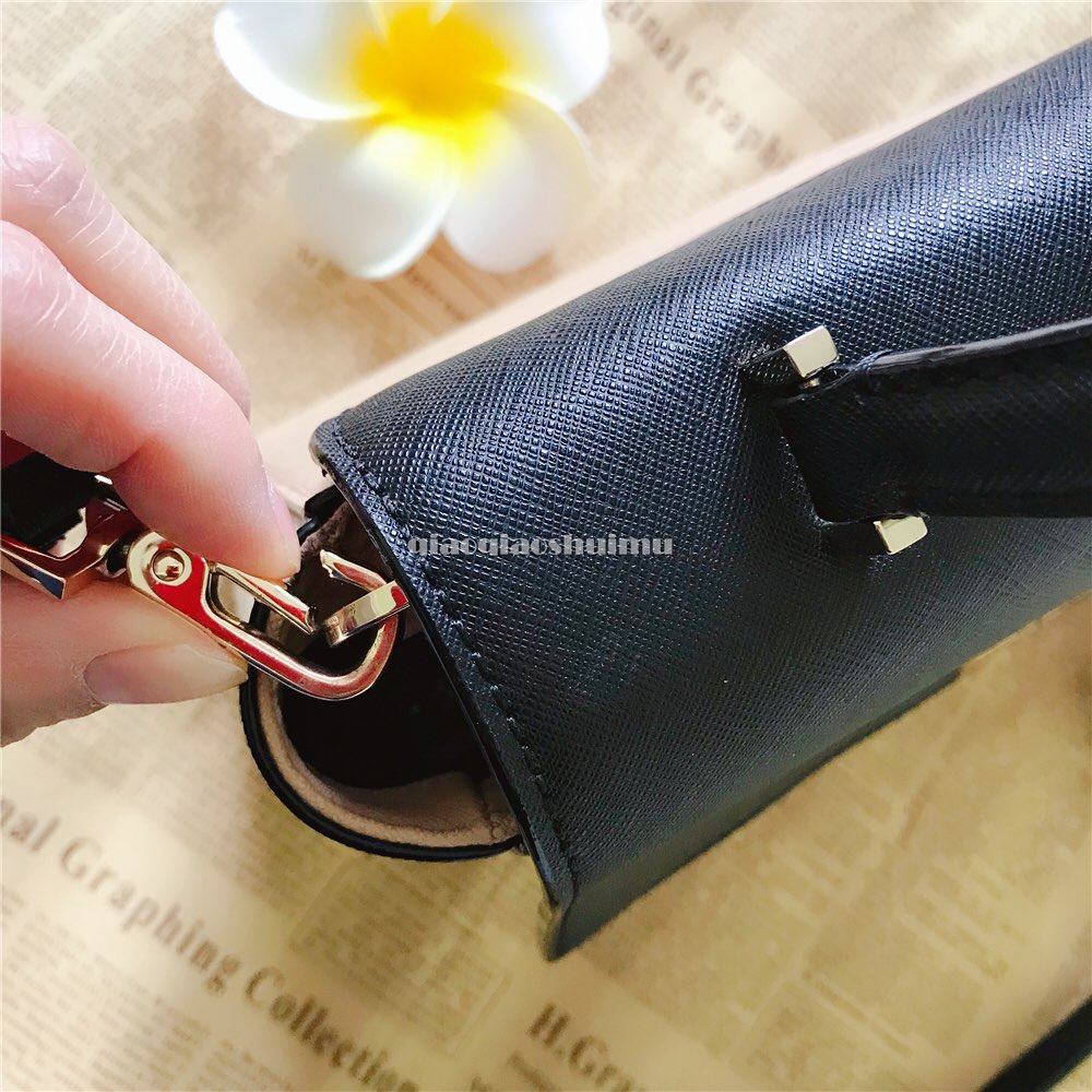 Kate Spade（简称KS）大家一定都不陌生。我对牌子的