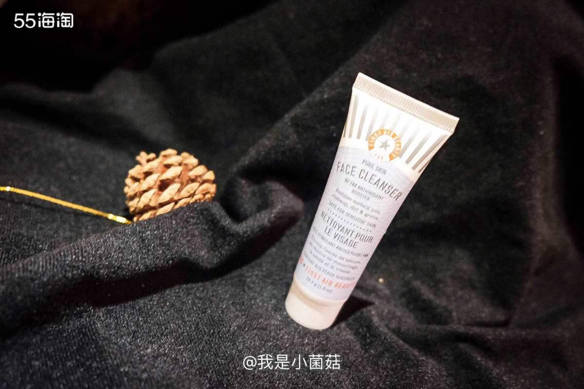 11  First Aid Beaty洁面  估计最出名的是