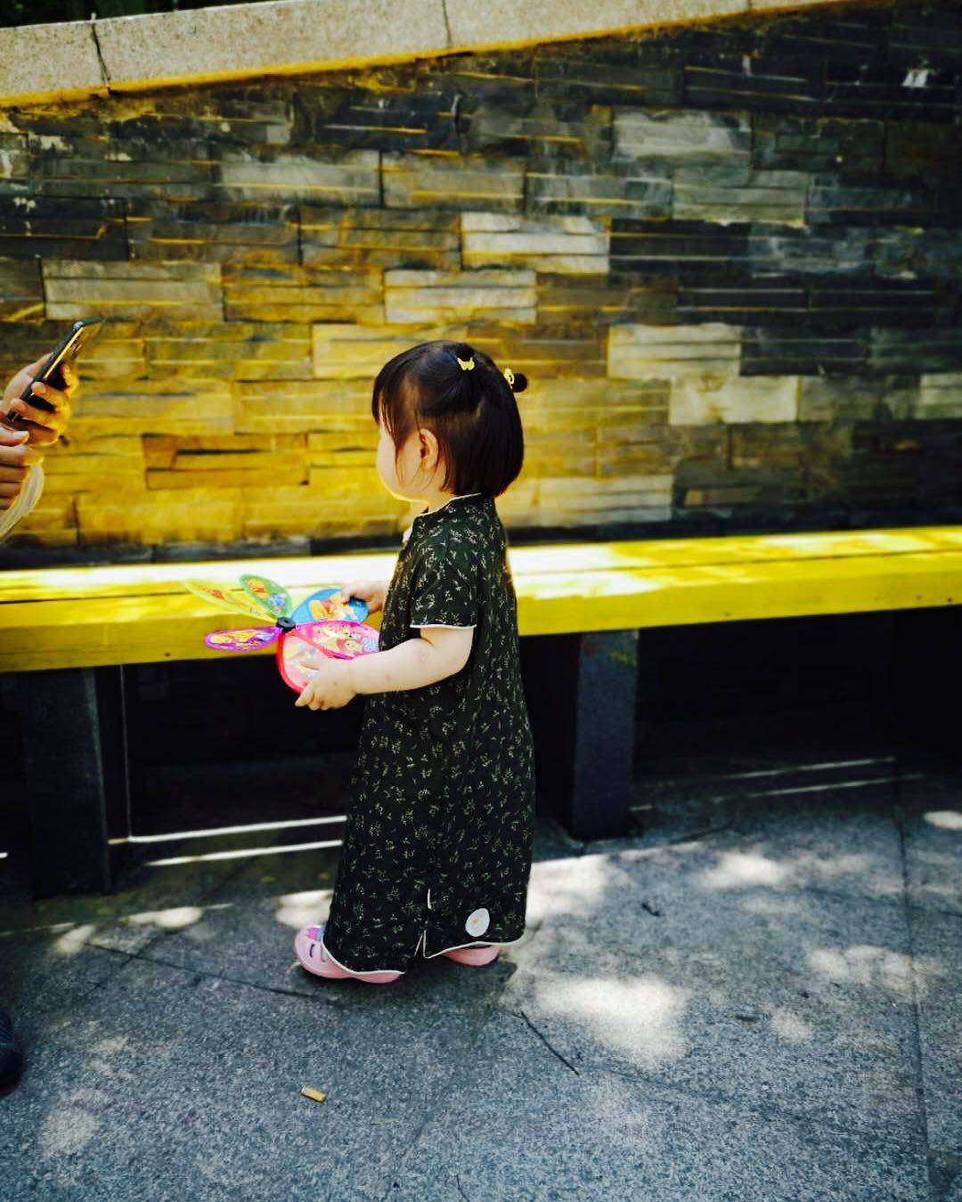 自从有了小闺女就停不下买买买的步伐！ 每天最开心的事情就是给