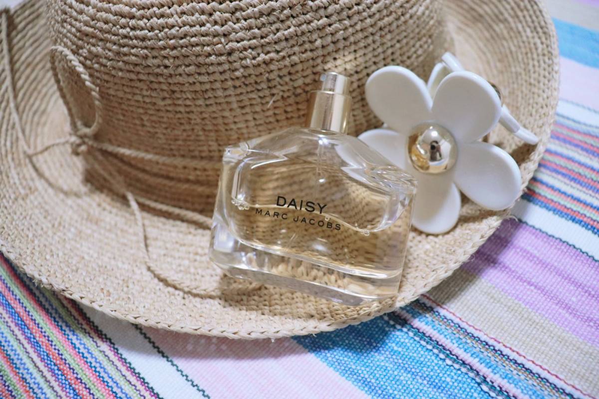 青春活泼的气息🌼 ——Marc Jacobs小雏菊香水  