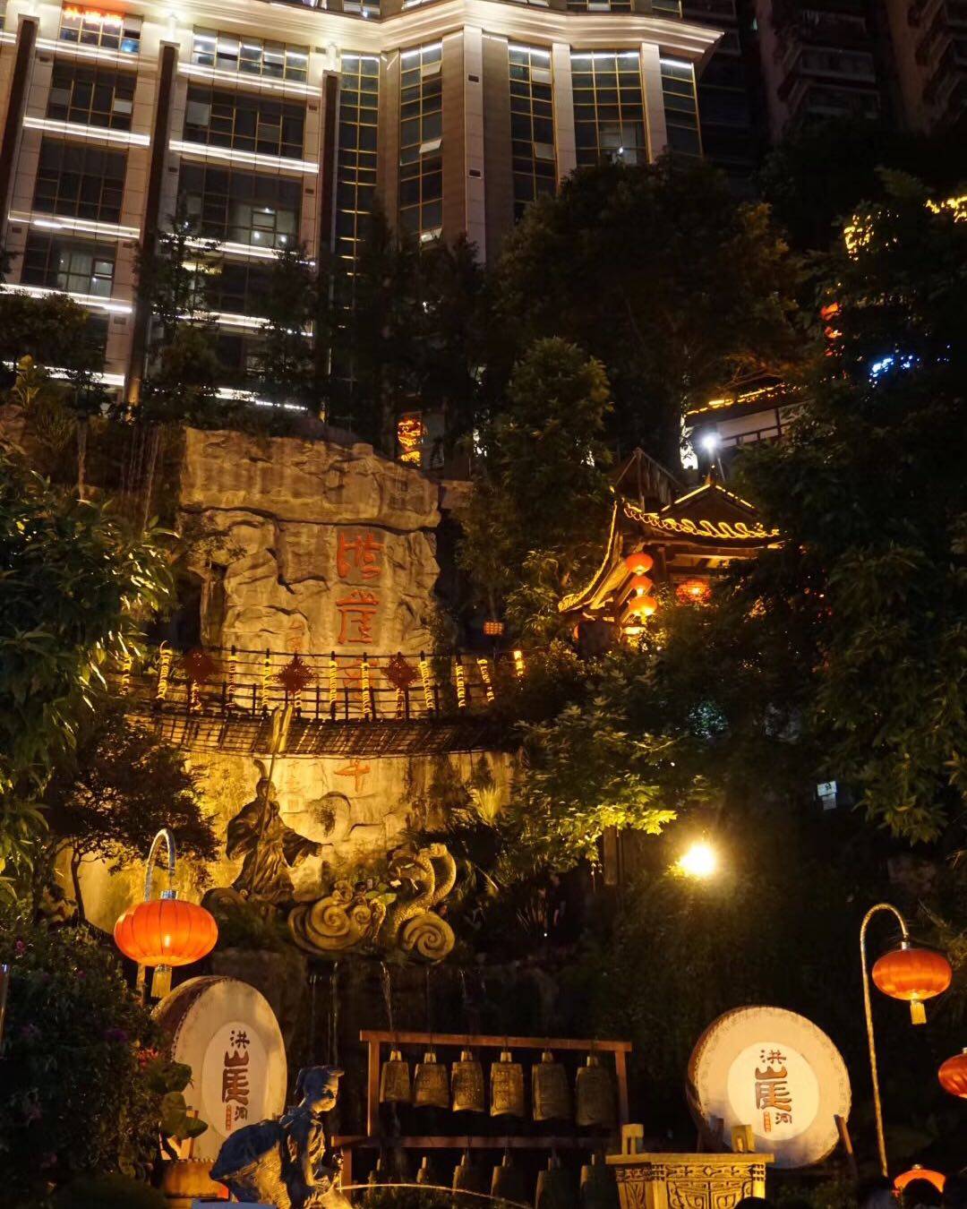 8月晒单也疯狂_N0_7🧚‍♀️千与千寻的不可思议之街：重
