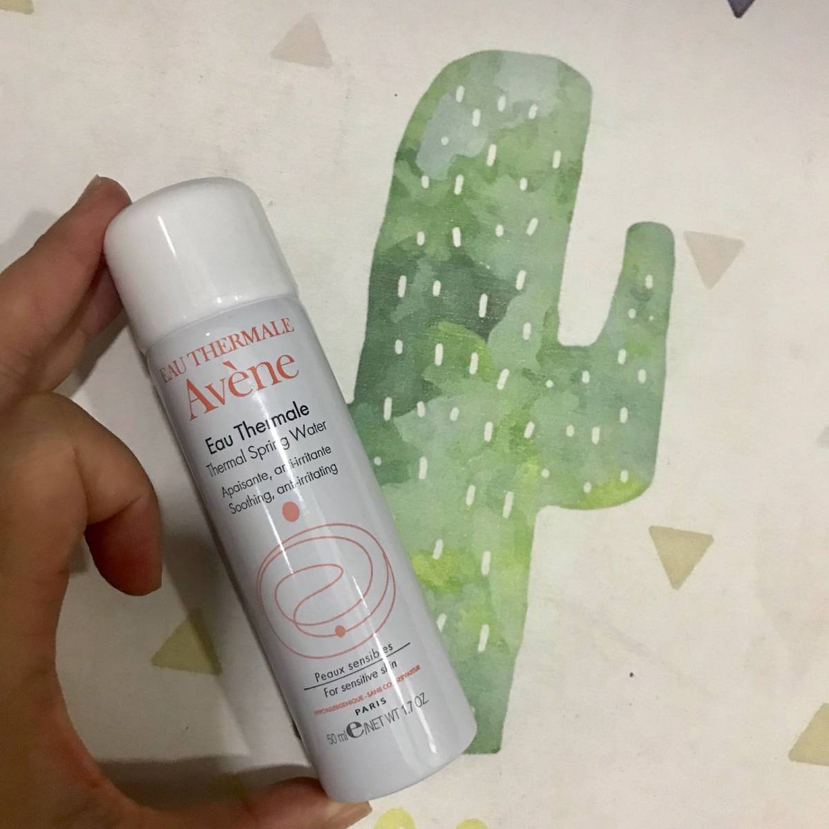 雅漾的爽肤水真的是大家都很喜欢的，镇定效果很好，对于**肤质